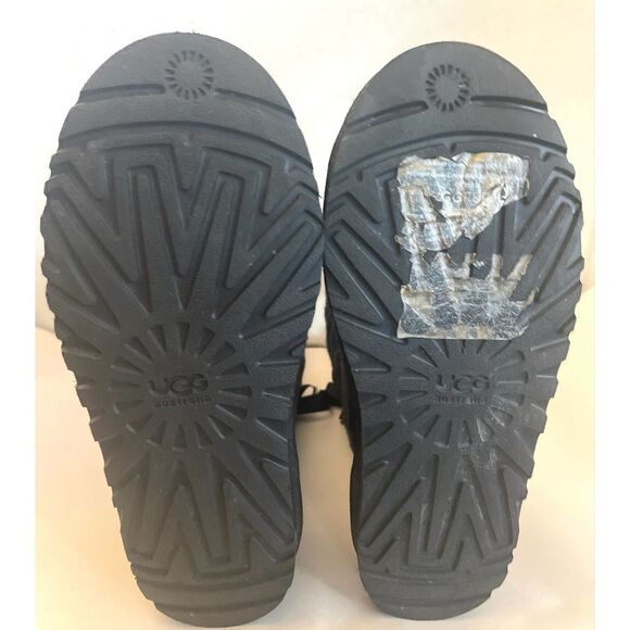 UGG Australia Women's Isla Black Knit Cable 1010669 Lace Up Boots Size 6 - Picture 11 of 13